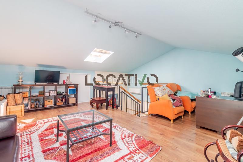 Foto f787235f-9572-45c8-9568-c397a30fd7e2. Casa con riscaldamento piscina in Quijorna