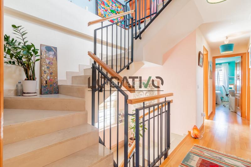 Foto 540b9f05-7fa0-49a5-8ffc-760497c0fb09. Haus mit heizung pool in Quijorna