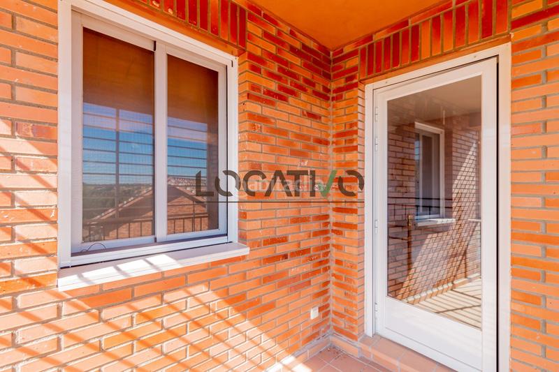 Foto ab5bece4-aca8-4fb9-8c51-1e973c14e547. Haus mit heizung pool in Quijorna