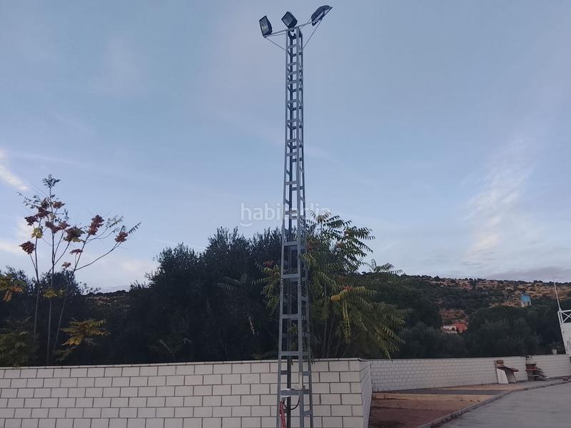 Foto 0b6fdf4b-d7b0-4c5e-915d-4d0b740cedfb. Nave industrial en Hoyo de Pinares (El)