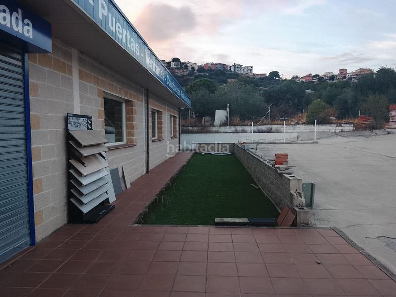 Foto 37f2fa97-aa4c-4069-8461-25206f62df1d. Nave industrial en Hoyo de Pinares (El)