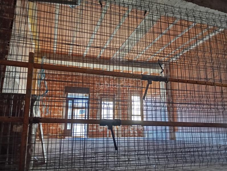 Foto 3f1147bc-ff78-436d-8293-b4c191f8449c. Location local commercial dans Robledo de Chavela