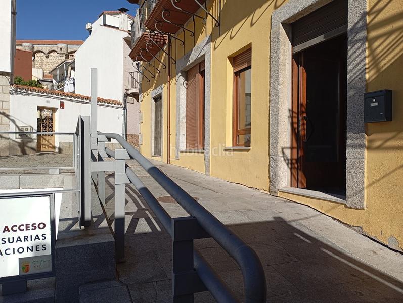 Foto bc275fe5-0868-4fd4-9968-eb068408a22d. Location local commercial dans Robledo de Chavela