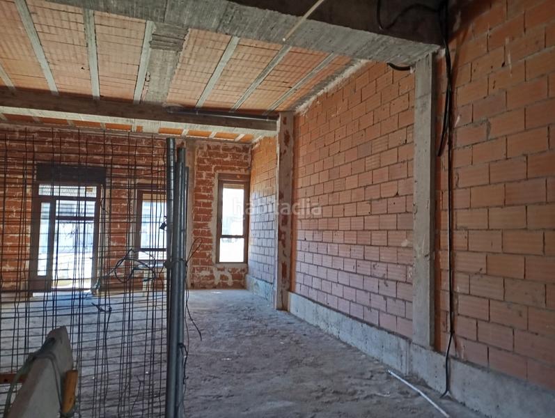 Foto d6877bcf-9748-43e9-a2ea-7ee5d265d157. Location local commercial dans Robledo de Chavela