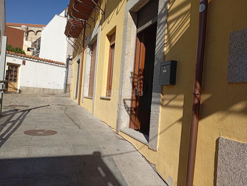 Foto f229955b-3bd8-46b2-beee-162e0b6b4d95. Location local commercial dans Robledo de Chavela