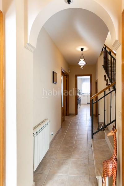 Foto 843f0ff7-f438-4d2e-b3de-98d98ed8b996. Casa adosada en Quijorna