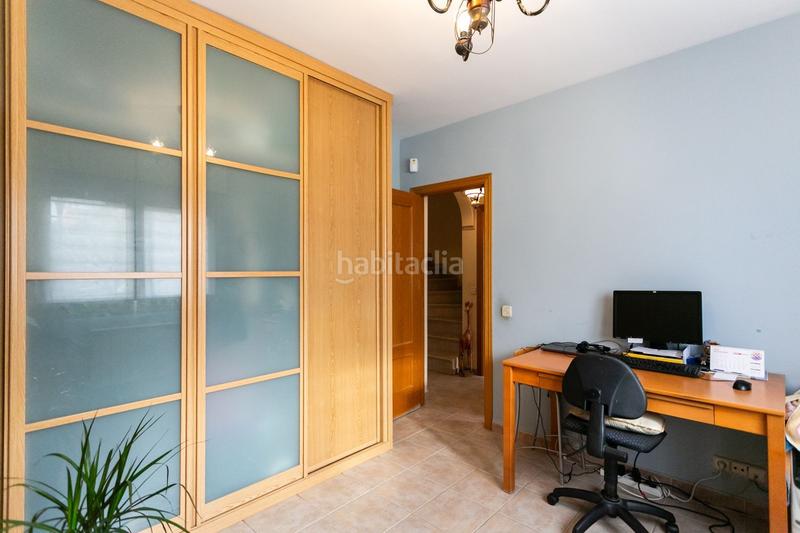 Foto aebcc39b-9b48-44f1-a14d-b55f14ff0aa6. Casa adosada en Quijorna