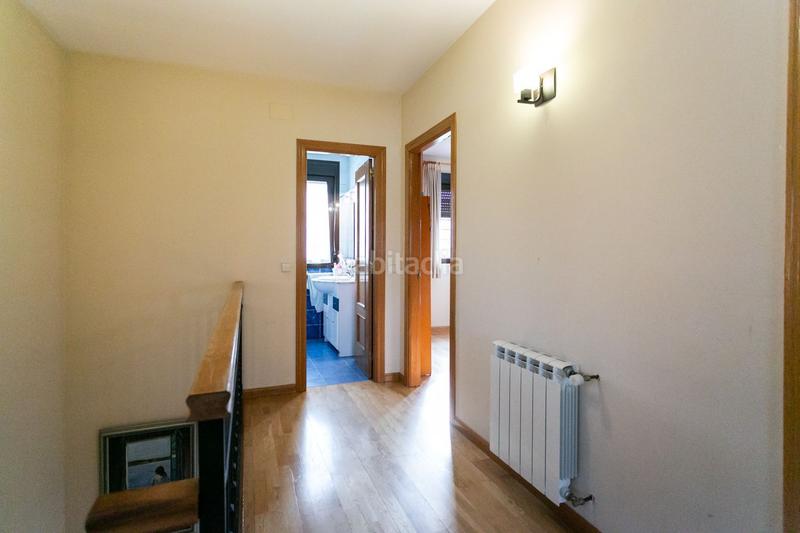 Foto b8936b54-774b-4d3f-a65c-9f2a13859e73. Casa adosada en Quijorna