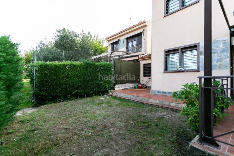 Foto bf8937b1-7ea2-41a1-8a96-db5d613031d4. Casa adosada en Quijorna