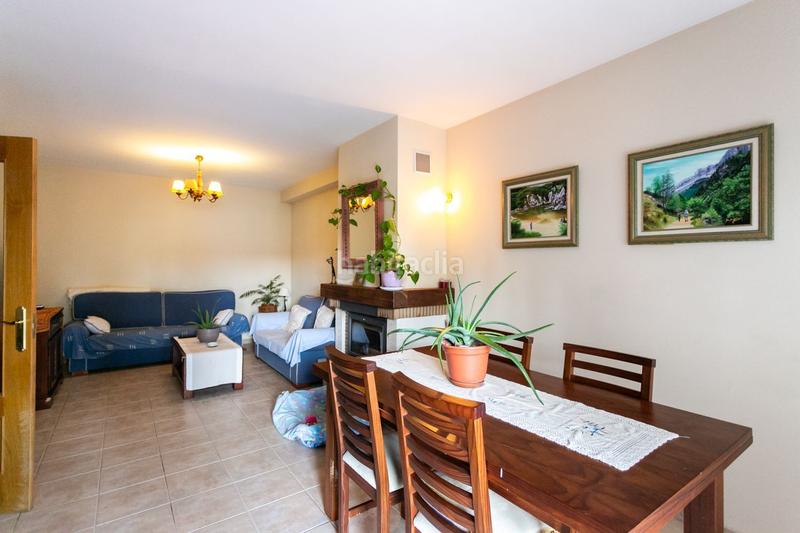 Foto 984e7152-540b-4078-8d02-80ebf03d7ffe. Casa adossada amb calefacció piscina a Quijorna