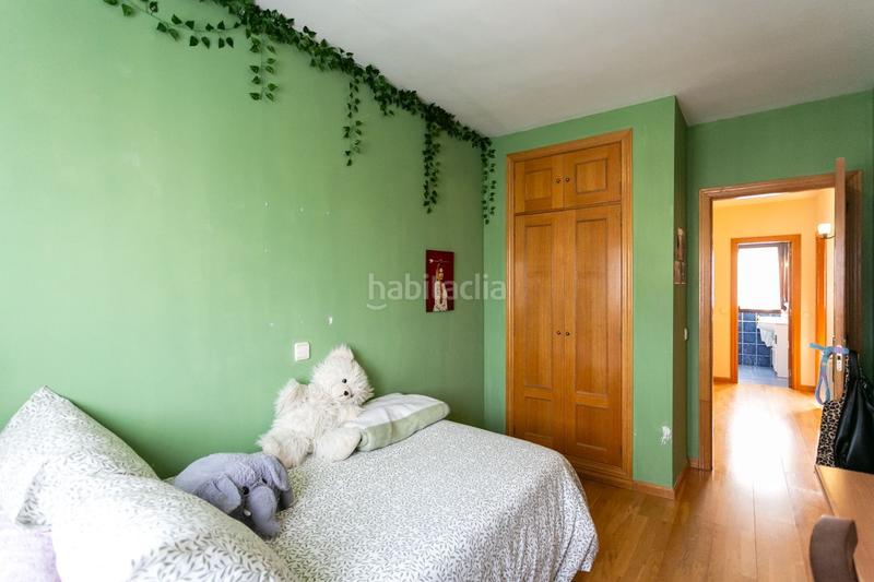 Foto ea23f953-24d5-44ab-b403-3d89ba4ac43b. Casa adossada amb calefacció piscina a Quijorna