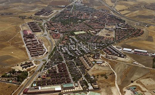 Foto a6ee14d1-83b0-44c2-ac0b-913d3b5fd13e. Finca rústica a Brunete