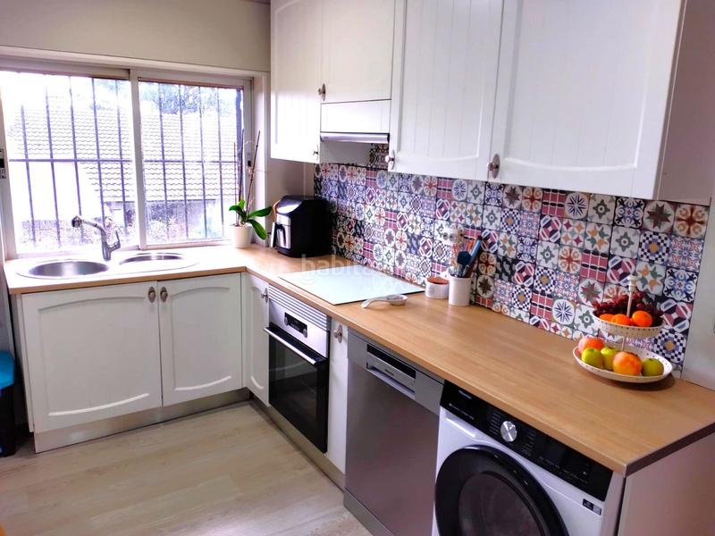 Foto c12b88c6-daae-4af8-a260-31aeb3bbb9e6. Casa con riscaldamento parcheggio piscina in Mojadillas-Parque de las Infantas-El Paraiso Valdemorillo