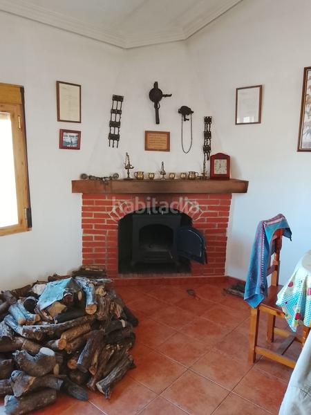 Foto aeb967cb-0b82-48c8-ab43-05a99a8aad6a. Finca rústica en Candeleda