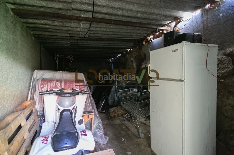 Foto c054880d-479c-47ee-afef-c92fe05bd765. Masia a Robledo de Chavela