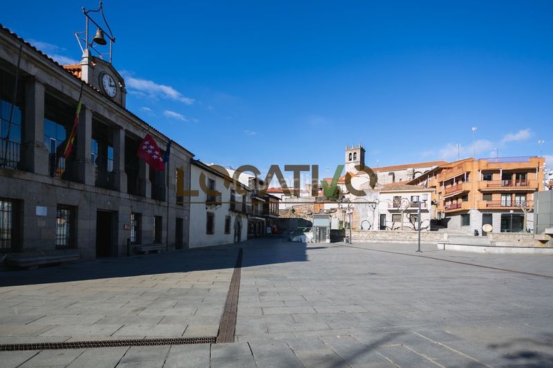Foto fe549540-3eb9-4371-bf29-4e0635344d07. Masia a Robledo de Chavela