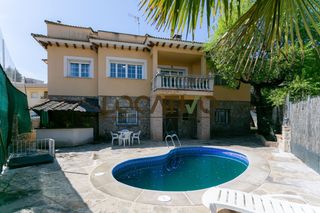 Maison à Hoyo de Pinares (El)