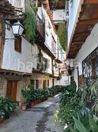 Foto a635e70d-1949-43ce-8353-c4c389f8b985. Casa a Valverde de la Vera