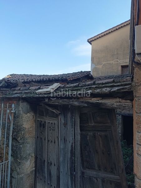 Foto c9de648b-e94f-4907-8fb1-06bb4eb8cef9. Casa a Valverde de la Vera