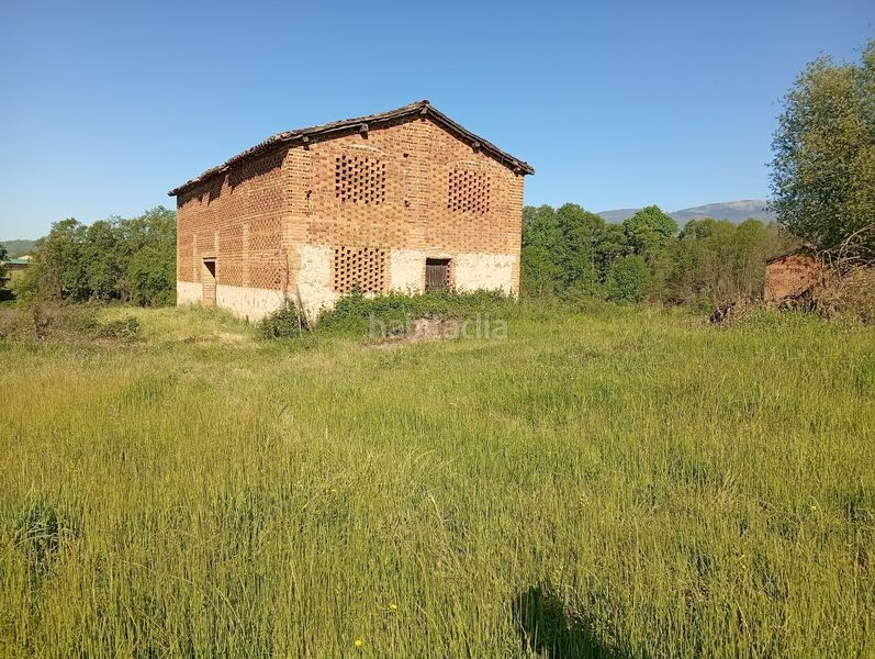 Foto 90bdc839-0323-40a8-a96a-6c1818e0db4f. Finca rústica a Talaveruela de la Vera