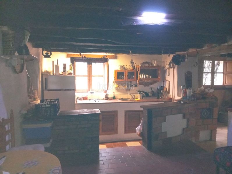 Foto c5824a5d-10ee-43ff-8f56-5b811e937485. Finca rústica a Valverde de la Vera