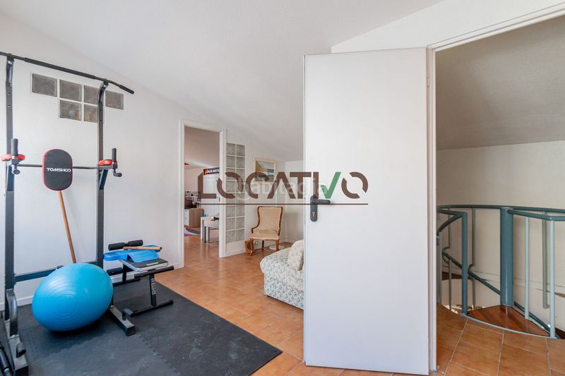 Foto d49801b7-d5bc-4477-84ce-45ff130c5348. Dúplex amb calefacció piscina a Alpedrete