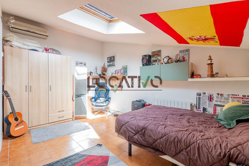Foto e726f509-3c60-421c-ac69-f01056e68f40. Dúplex amb calefacció piscina a Alpedrete