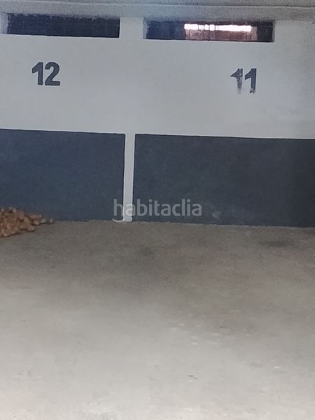 Foto 523b69bc-b0b0-43e0-ab20-ca45a057e3a4. Aparcament cotxe a Candeleda
