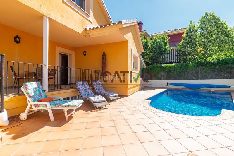 Foto d20b203d-34e3-43a8-908a-2df21b7e1743. Casa amb calefacció piscina a Robledo de Chavela