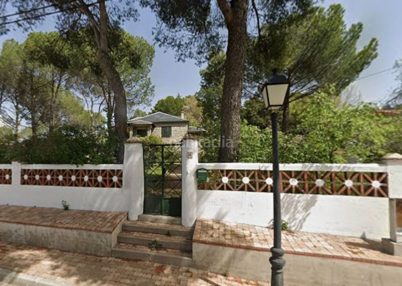 Foto c70ef5b5-caad-4572-bf3e-4abb73d8f551. Casa amb calefacció piscina a Robledo de Chavela