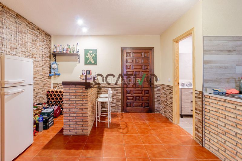 Foto 4b409d55-c641-4e55-ba5a-c60564c68a7e. Casa amb calefacció piscina a Robledo de Chavela