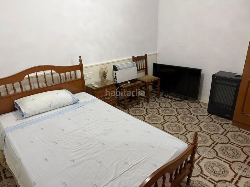 Foto ea3e8bc7-e9e3-49da-be96-ed048fc4e55f. Pis a Candeleda