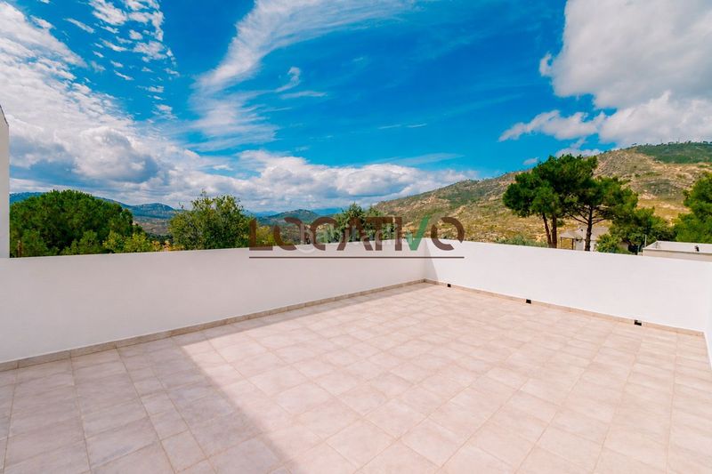 Foto a1ab0d9c-5291-4d31-ab8f-aac0ed3d1842. Casa amb calefacció aparcament a Robledo de Chavela