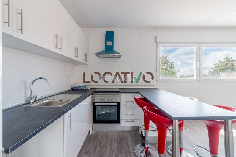 Foto f476c855-7699-416c-8428-55b8e0a279ce. Casa amb calefacció aparcament a Robledo de Chavela