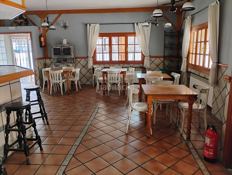 Foto ddaa3dd1-ff9b-4f9b-9ee2-46b9835f2e03. Location local commercial dans Fresnedillas de la Oliva