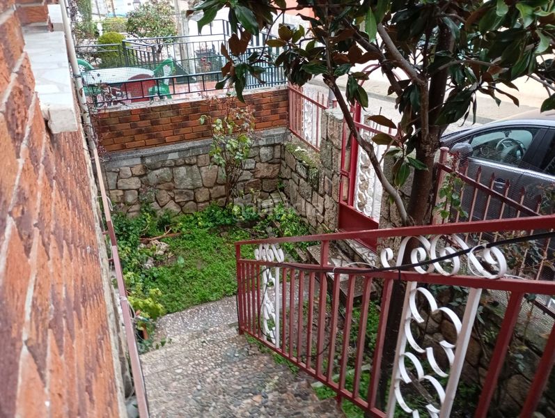 Foto 2f919907-d5c1-40ee-8370-dd22d6b8d890. Casa a schiera con riscaldamento parcheggio in Robledo de Chavela