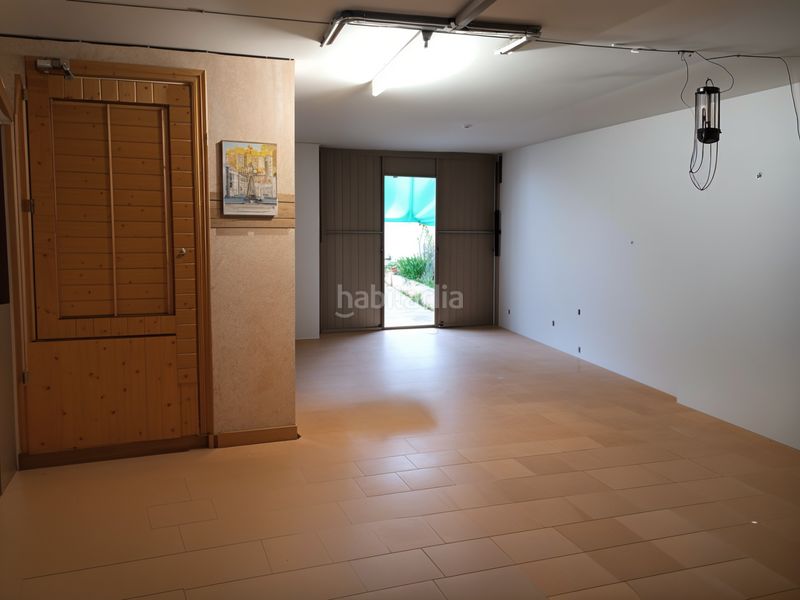 Foto ddcc5645-f6ca-429f-9f69-223b843dba50. Casa a schiera con riscaldamento parcheggio in Robledo de Chavela