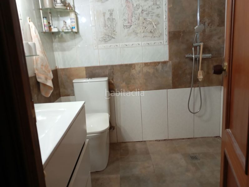 Foto ff632795-eca5-47ab-b4c9-642717ddb99c. Casa a schiera con riscaldamento parcheggio in Robledo de Chavela