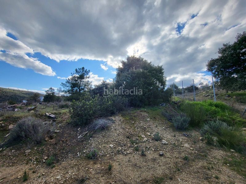 Foto f5b98884-22a4-40dd-ba93-7012d4b2f5b4. Terreny residencial a Robledo de Chavela
