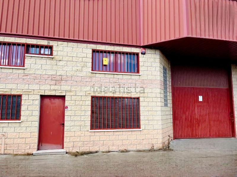 Foto 4ddbd9e4-7422-429f-a4fc-83b47566499b. Nave industrial en Chapinería