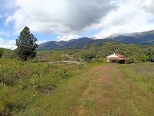 Propriété à Villanueva de la Vera. Vende con nosotros desde solo el 1,9 !