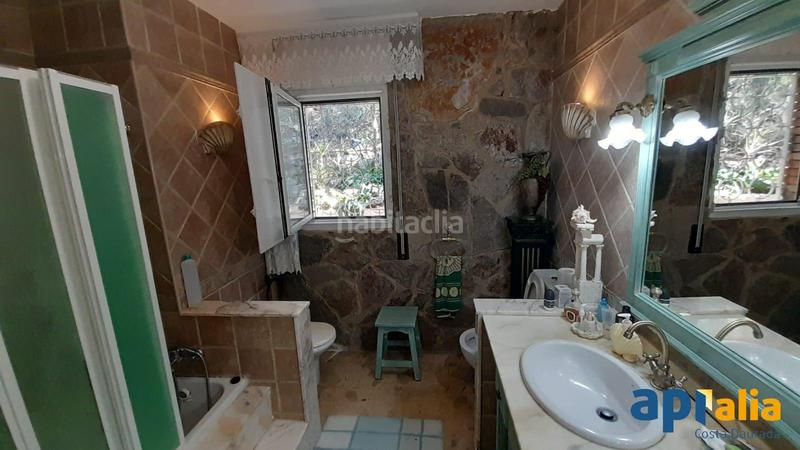 Foto 36c17495-1134-479f-b138-55edf0e09e03. Chalet  individual en cap vistas al mar en Salou