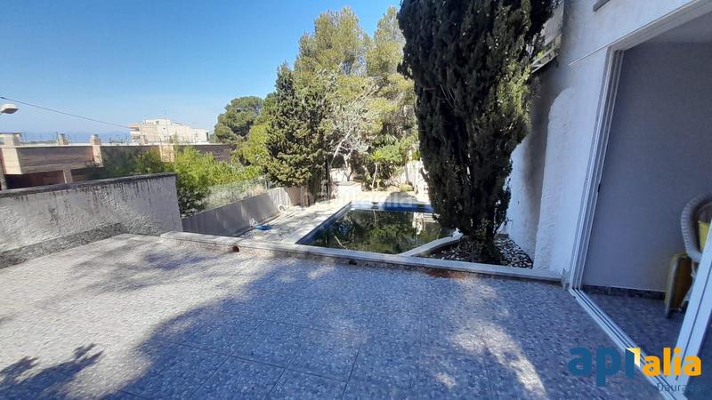 Foto d1a2564f-22a5-48b5-a1f7-af9933530aa6. Chalet  individual en cap vistas al mar en Salou