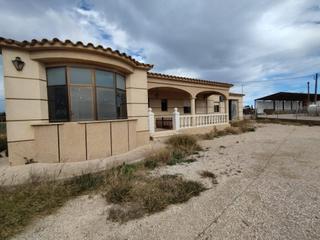 Xalet a Aldea (L´). Chalet individual en laldea  oportunidad única por 129.000