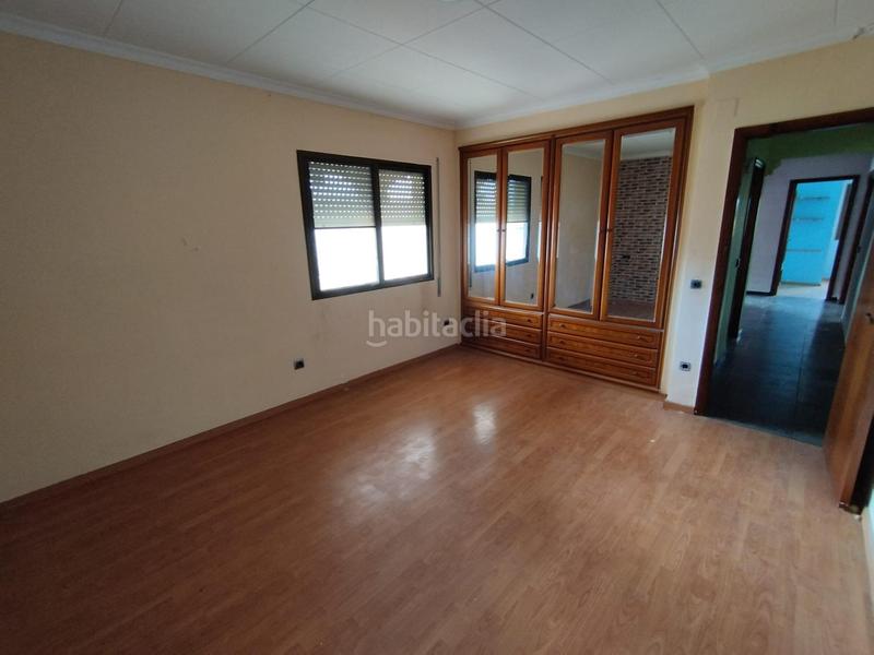 Foto fd2a8a26-13e1-4878-9b3e-0a4ab89e95d3. Chalet  individual en laldea oportunidad única por 129.000 en Aldea (L´)