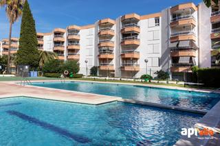 Piso en Platja de Llevant. Piso en salou 4 habitaciones.