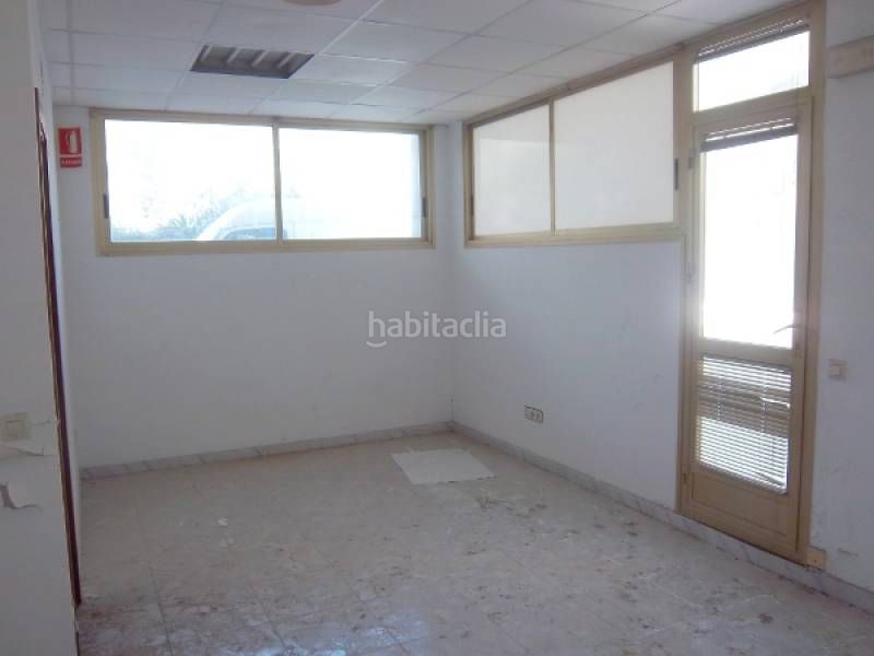 Foto 74fb2afe-8077-48d2-9dd3-470512827fa7. Local comercial a Barenys Salou