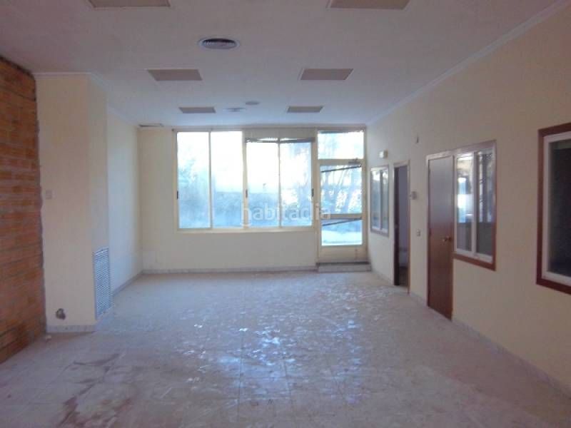 Foto 77b0e084-7449-4656-b24d-6a6b9133ce1d. Local comercial a Barenys Salou