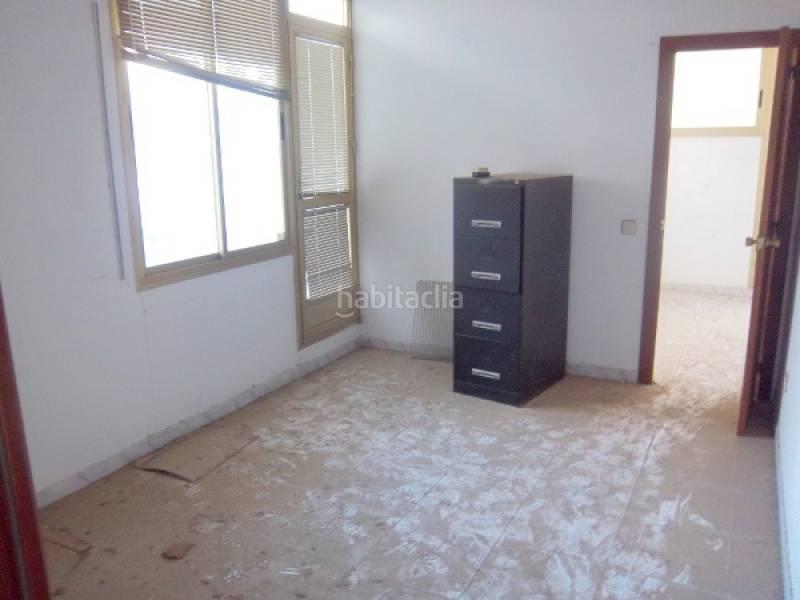 Foto 13a49fb7-7a73-4ee3-ae93-797d920798e1. Locale commerciale in Barenys Salou