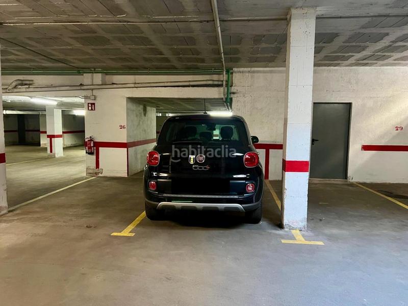 Foto e706f546-e477-4196-a2d2-fa6f69aac509. Parking voiture dans Platja de Llevant Salou